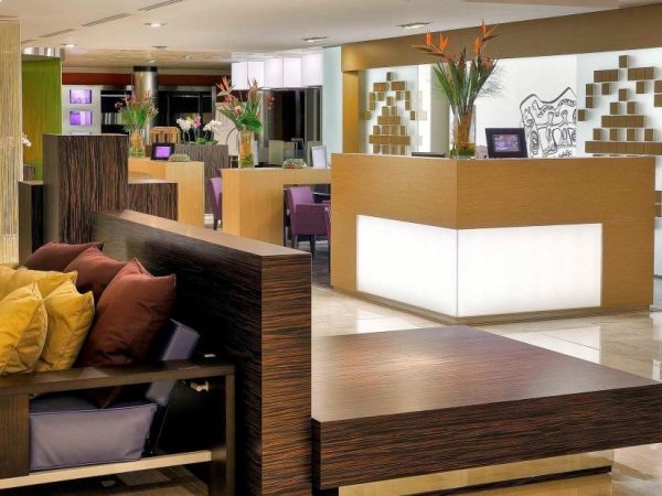 ARREDAMENTO-HOTEL-RECEPTION